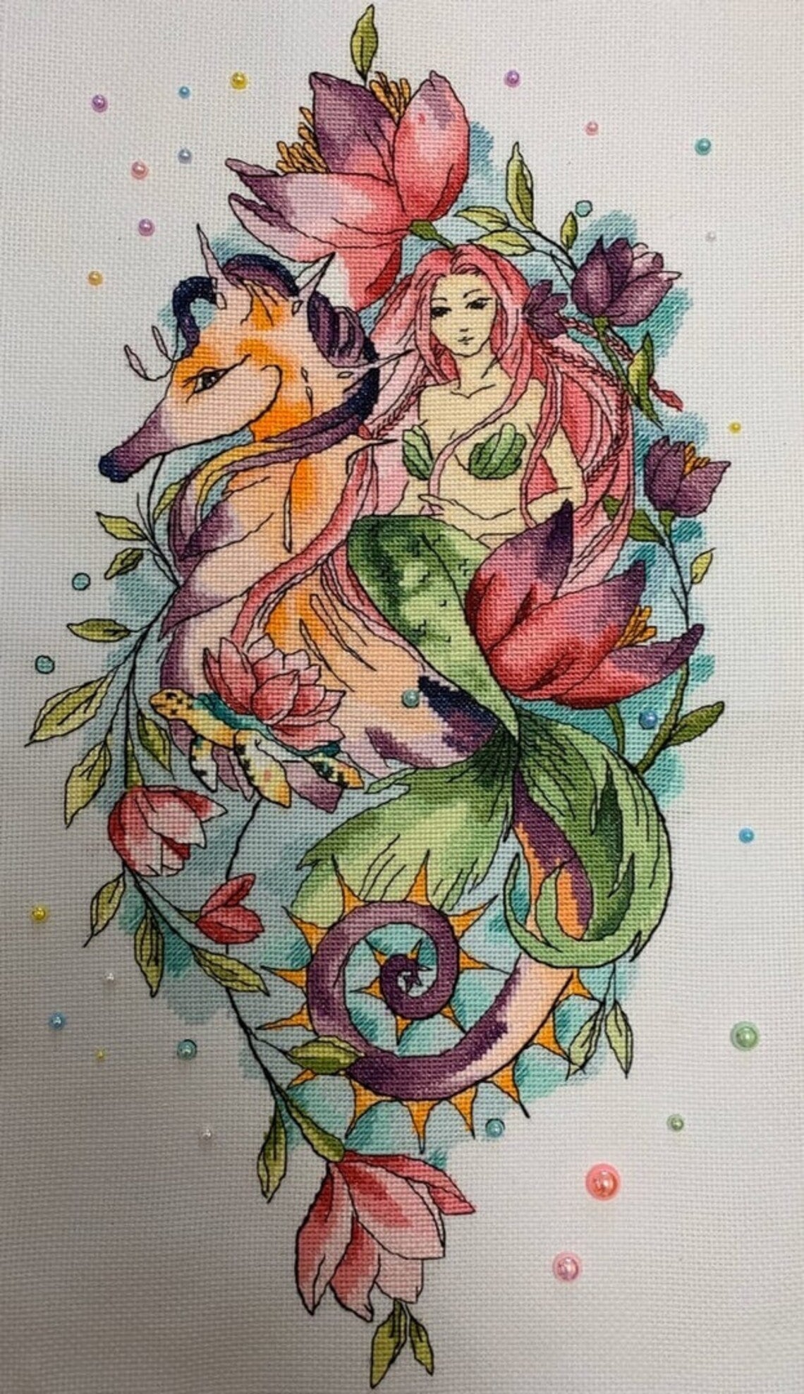 Schema punto croce SAGA PDF XSD SIRENA dai capelli Rossi Red HAIRED MERMAID cross stitch mermaid and seahorse dmc saga cavallo mare facile da stampare